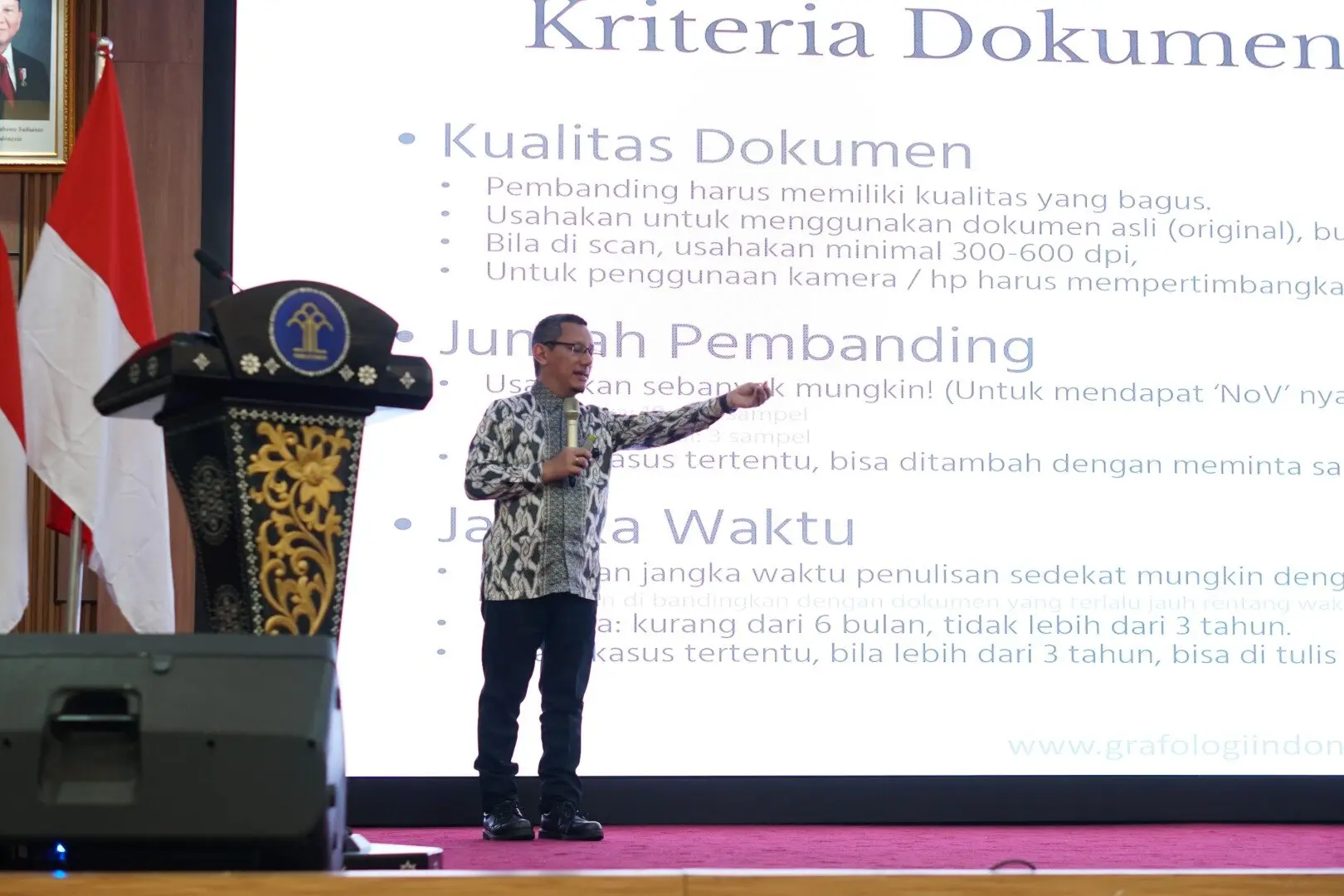 Edukasi Publik